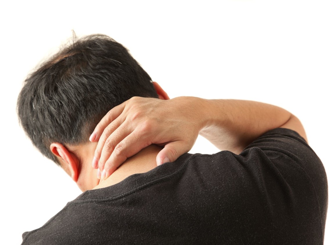 3 Ways to Prevent Neck Pain at Work